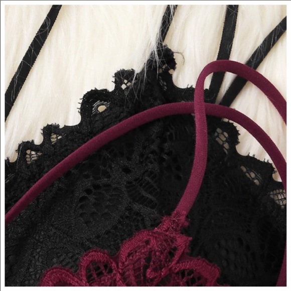 FLASH SALE🆕Sexy Lace Bralettes Red, White & Black - Picture 4 of 6